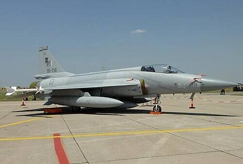 CAC/PAC JF-17 Thunder - Wikipedia
