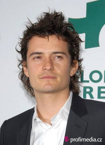 Orlando Bloom - celebrity účes - HappyHair