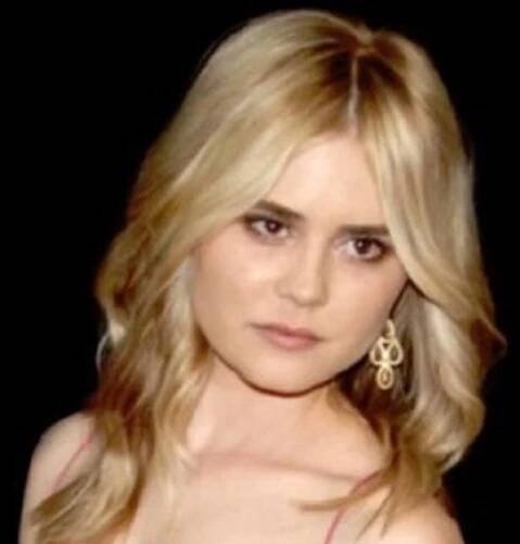 Alison Lohman