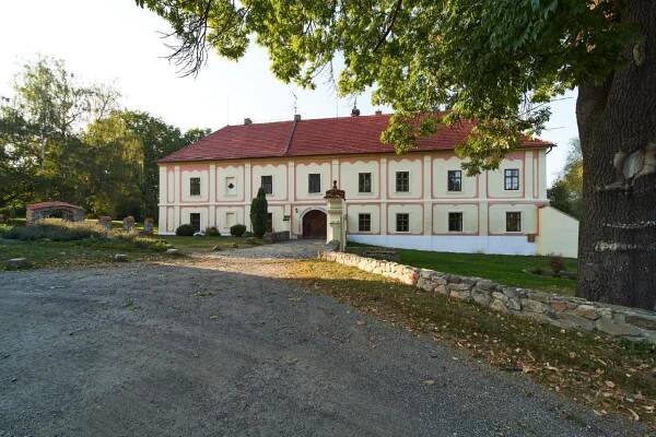 Penzion Zámek Lešany Netvořice Exteriér fotografie