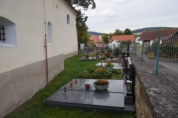 České hřbitovy - obec Petrovice u Sušice, hřbitov Svojšice
