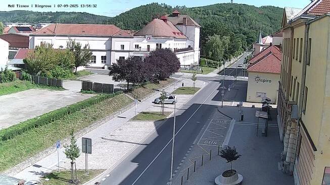 Pohled na ulici Riegrova v Tišnově