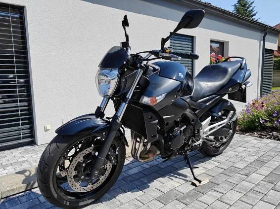 Suzuki GSR 600 (2008), 79.999 Kč