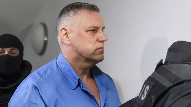 Mikuláš Černák sa po 27 rokoch môže dostať na slobodu. Advokát Mularčík tvrdí, že ak splní podmienky, šancu má