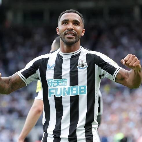 Callum Wilson shifts pressure on to Tottenham ahead of clash of in-form sides