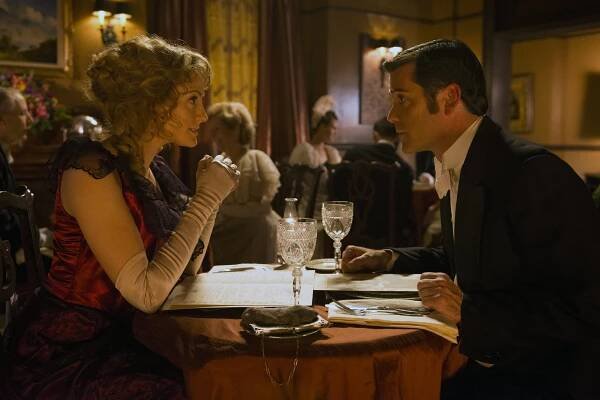 Případy detektiva Murdocha - Neuzavřená záležitost - Z filmu - Helene Joy, Yannick Bisson