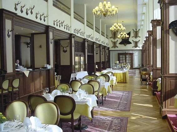 Hotel Apollo Hotel Bratislava, Slovensko Bratislava a okolí - 1 750 Kč Invia