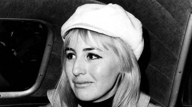 articles/2015/04/04/the-big-life-more-than-john-lennon-s-first-wife/150403-mckee-cynthia-lennon-tease_okhrkp