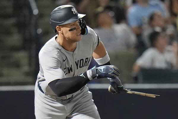 Aaron Judge comes to Devin Williams defense at a critical moment for the Yankees