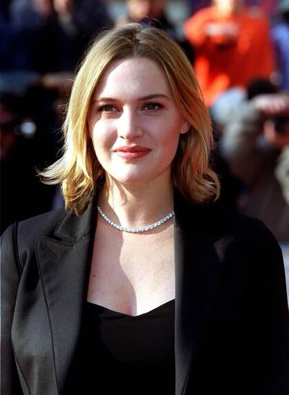 Po čtyřicítce to s vámi nemusí jít z kopce, hlásá Kate Winslet, která boří stereotypy