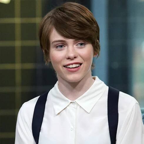 6 Fun Facts About Sophia Lillis That Will Make You Want to Binge-Watch "I Am Not Okay With This"