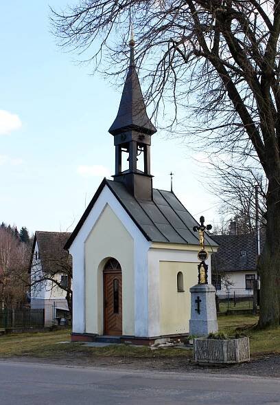 Soubor:Hlinsko, Blatno, chapel.jpg – Wikipedie