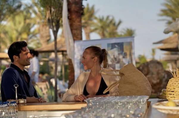 Meryem Uzerli and Kaan Urgancıoğlu heat up Antalya in GoTurkiye new series | Al Bawaba