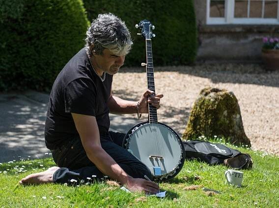Chris Difford Songwriting Retreat - The Buddy Holly Educational Foundation