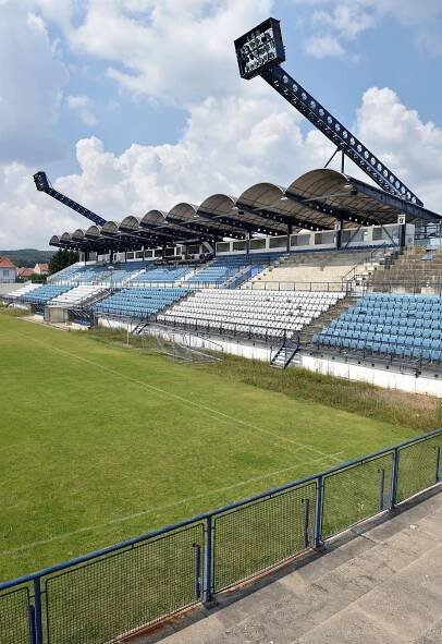 Drnovický smutek: Kdysi pohár UEFA, dnes stadion drží spekulanti