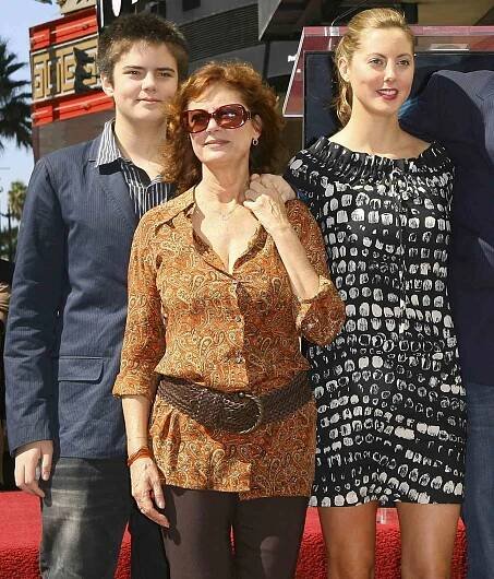Miles Robbins, Susan Sarandon, and Eva Amurri