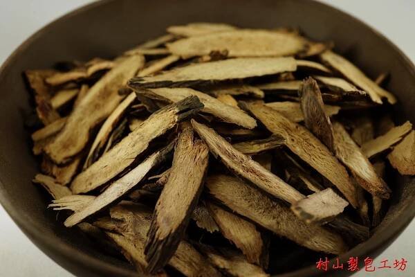 赤芍 (Red Peony Root)
