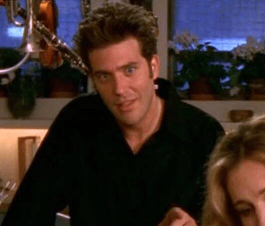 Ray (Craig Bierko)