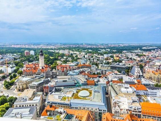 Letecký pohled na město Lipsko | meinzahn/123RF.com