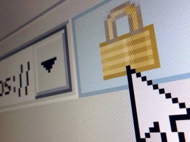 Unicode trick lets hackers hide phishing URLs