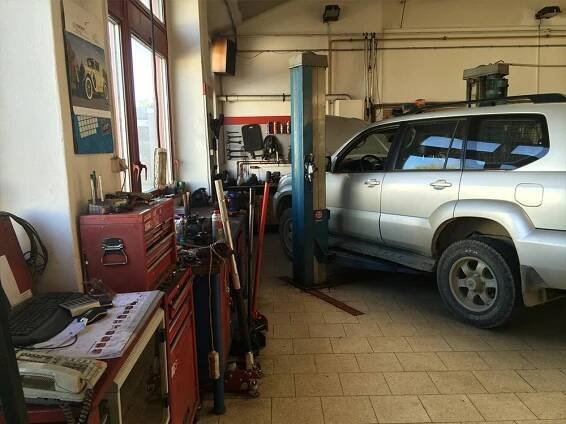 Autoservis Brno – Hlouch