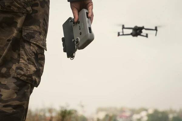 Americká armáda trénuje na útoky dronů: Nový výcvik má vojáky připravit na realitu bojiště - Svět dronů