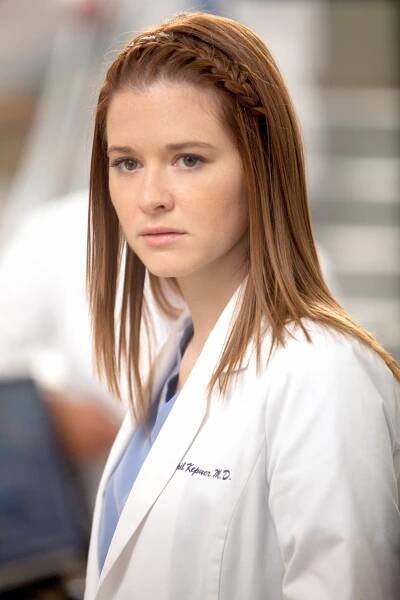 Chirurgové - Nezletilá bez doprovodu - Z filmu - Sarah Drew