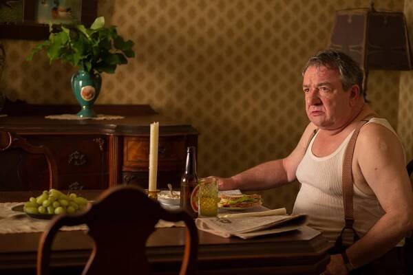 Ken Stott - Café Society - Z filmu