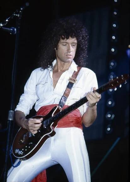 Kytarista z Queenů Brian May: Mozková mrtvice!