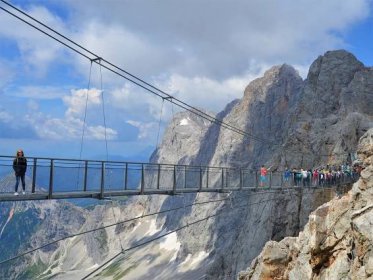 VIDEO: Dachstein a pohodová turistika