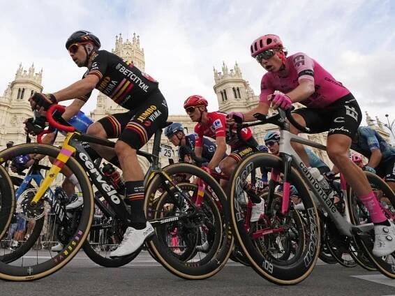 Vuelta a España 2025: Etapový závod Grand Tours