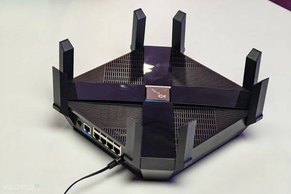 TP-Link Archer AX6000