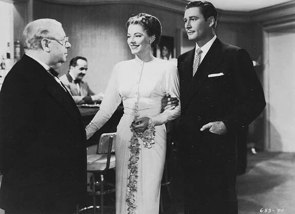 Never Say Goodbye - Z filmu - S.Z. Sakall, Eleanor Parker, Errol Flynn