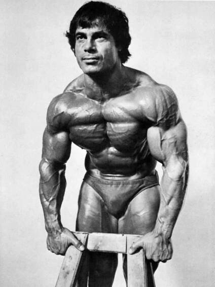 Zemřel Franco Columbu