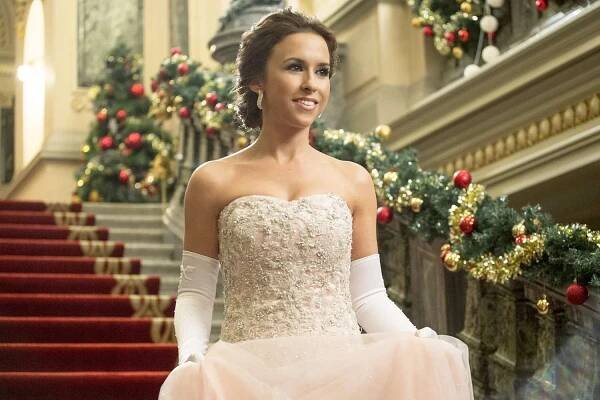 Lacey Chabert in A Royal Christmas