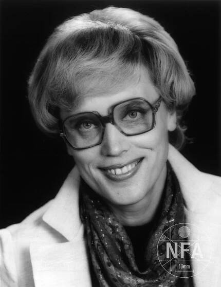 Zemřela Marie Poledňáková – Divadelní noviny