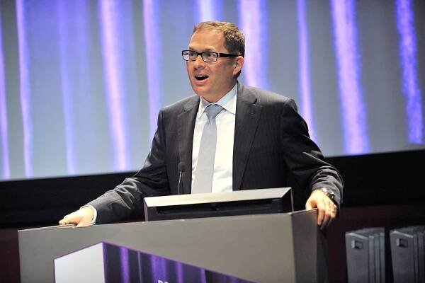 Former president of Hearst Magazines making return to calm the storm