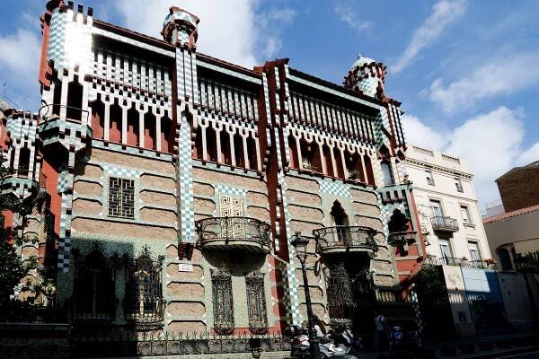 The 60 Best Things to Do in Barcelona - TicketLens Magazine