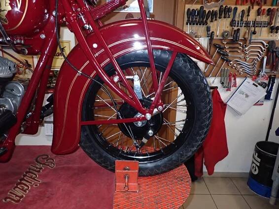 Indian Standard Scout 750 ccm 1937 – Zdeněk Šimák