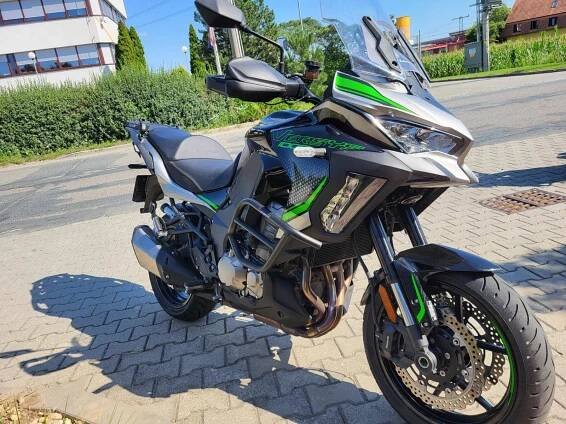 Kawasaki Versys 1000 (2024), 304.900 Kč