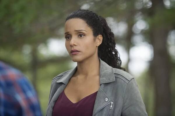 Carter - Prsten - Z filmu - Sydney Tamiia Poitier