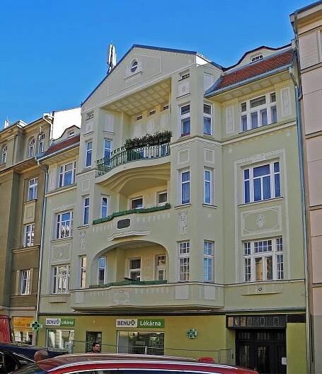 Soubor:DC-Bezručova-5.jpg
