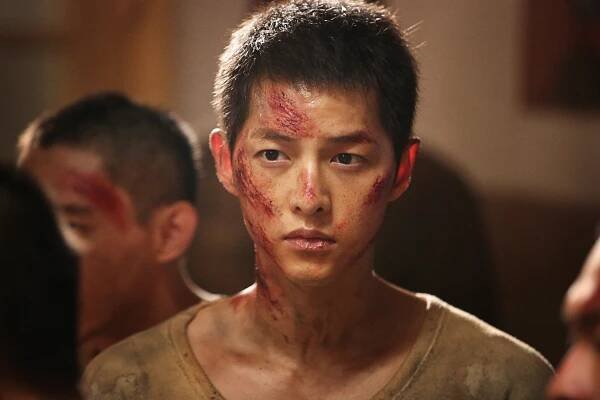 Song Joong-ki in a still from The Battleship Island (2017).