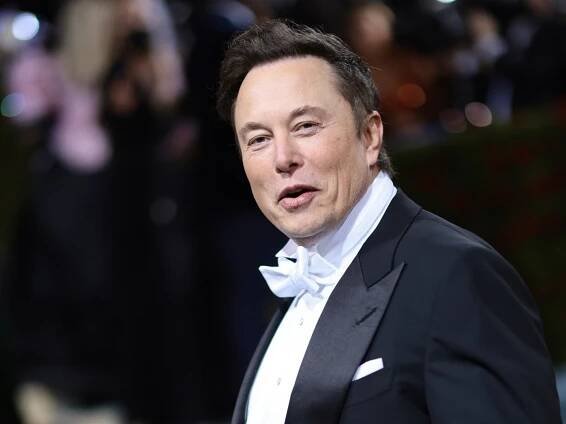 Elon Musk's dad, Errol Musk, reveals he fathered an 