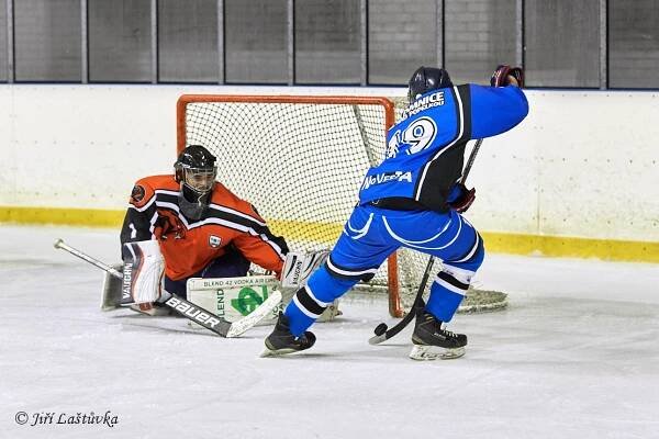 HC Česká Lípa – HC Lomnice nad Popelkou 3:5 (1:2,2:0,0:3) – Foto-noviny