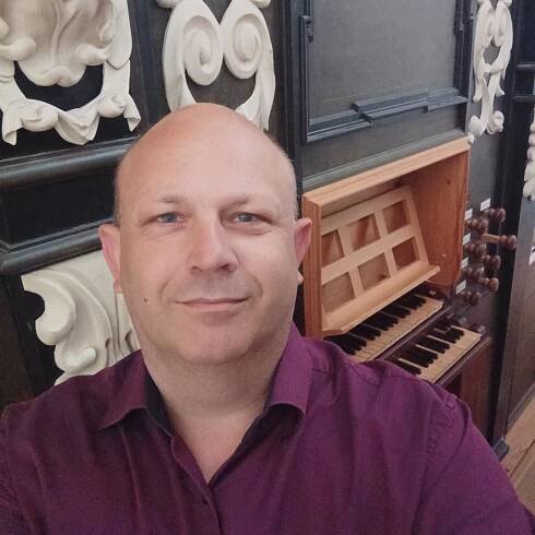 Martin Kubát: Hrát improvizace jako skladby a skladby jako improvizace – KlasikaPlus.cz