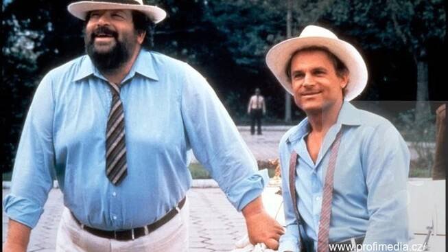 Smutný týden filmových fanoušků: Osiřelo Místo činu i parťák Terence Hill!