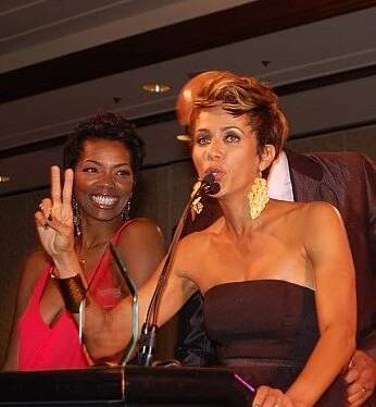 Nicole Ari Parker - Wikipedia