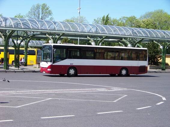 Soubor:Liberec, autobusové nádraží, autobus ČSAD Liberec.jpg