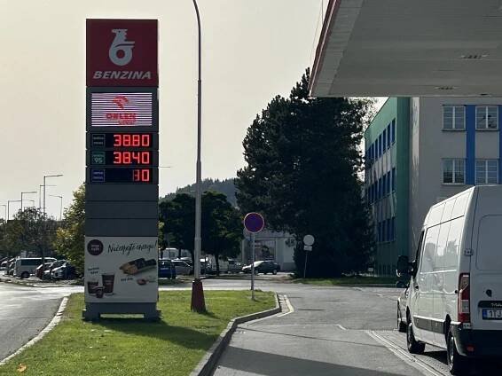 Přehledně: za kolik natankujete pohonné hmoty ve Vsetíně